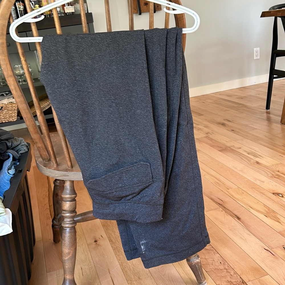 Mens Lulu joggers